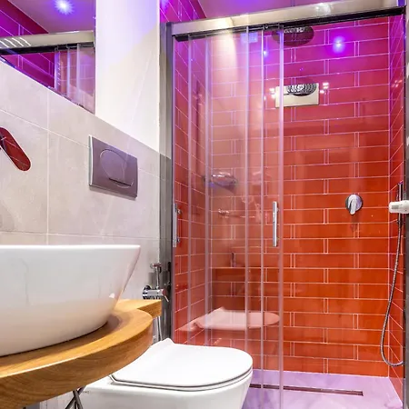 Energy, Style, And Relax In Perfect Rome