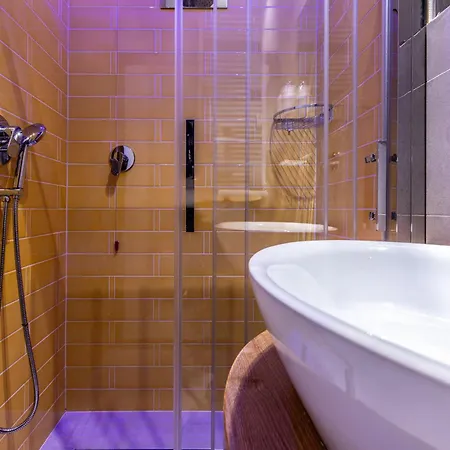 Energy, Style, And Relax In Perfect *